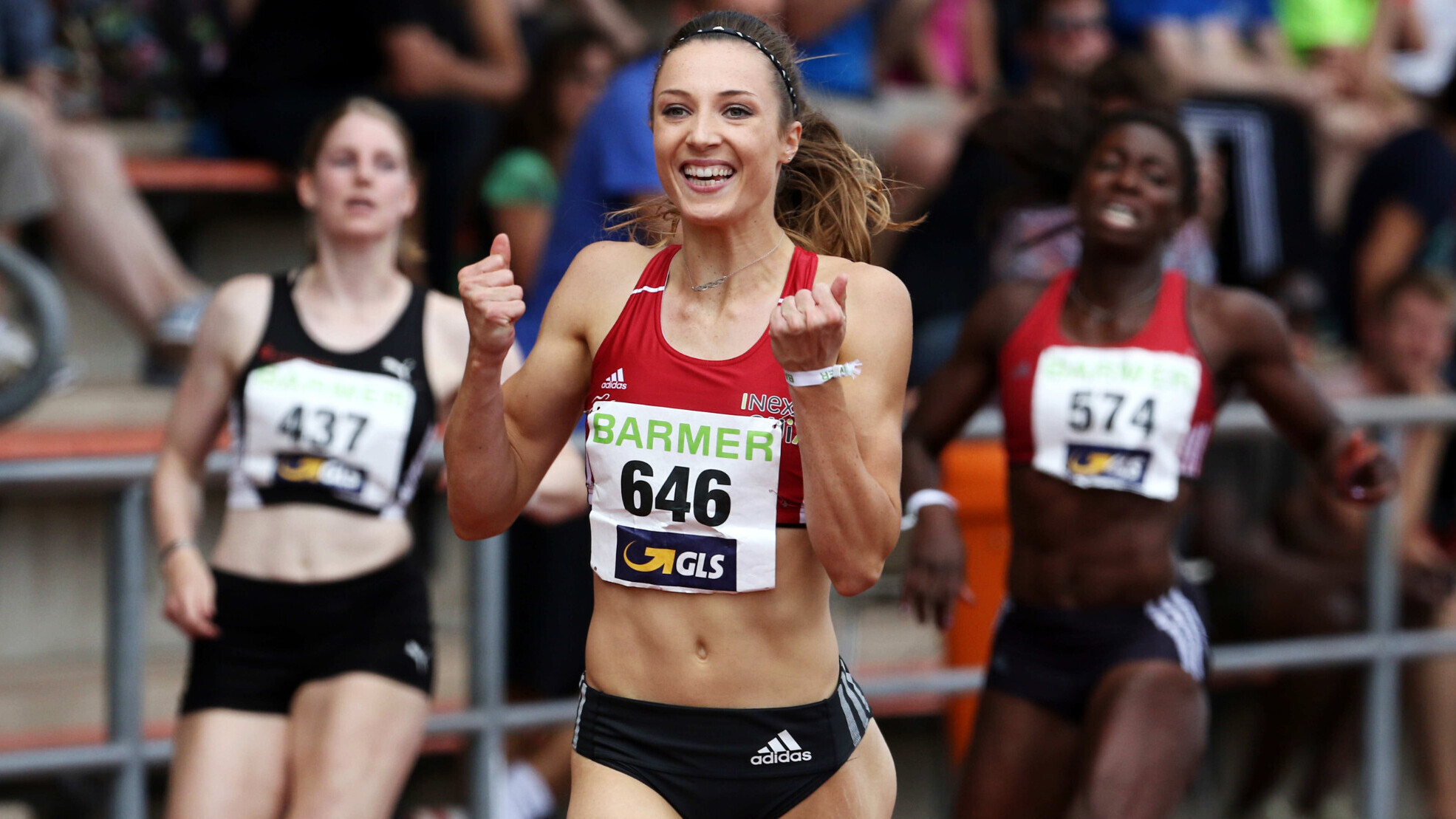 Laura Müller verlässt die Laufbahn