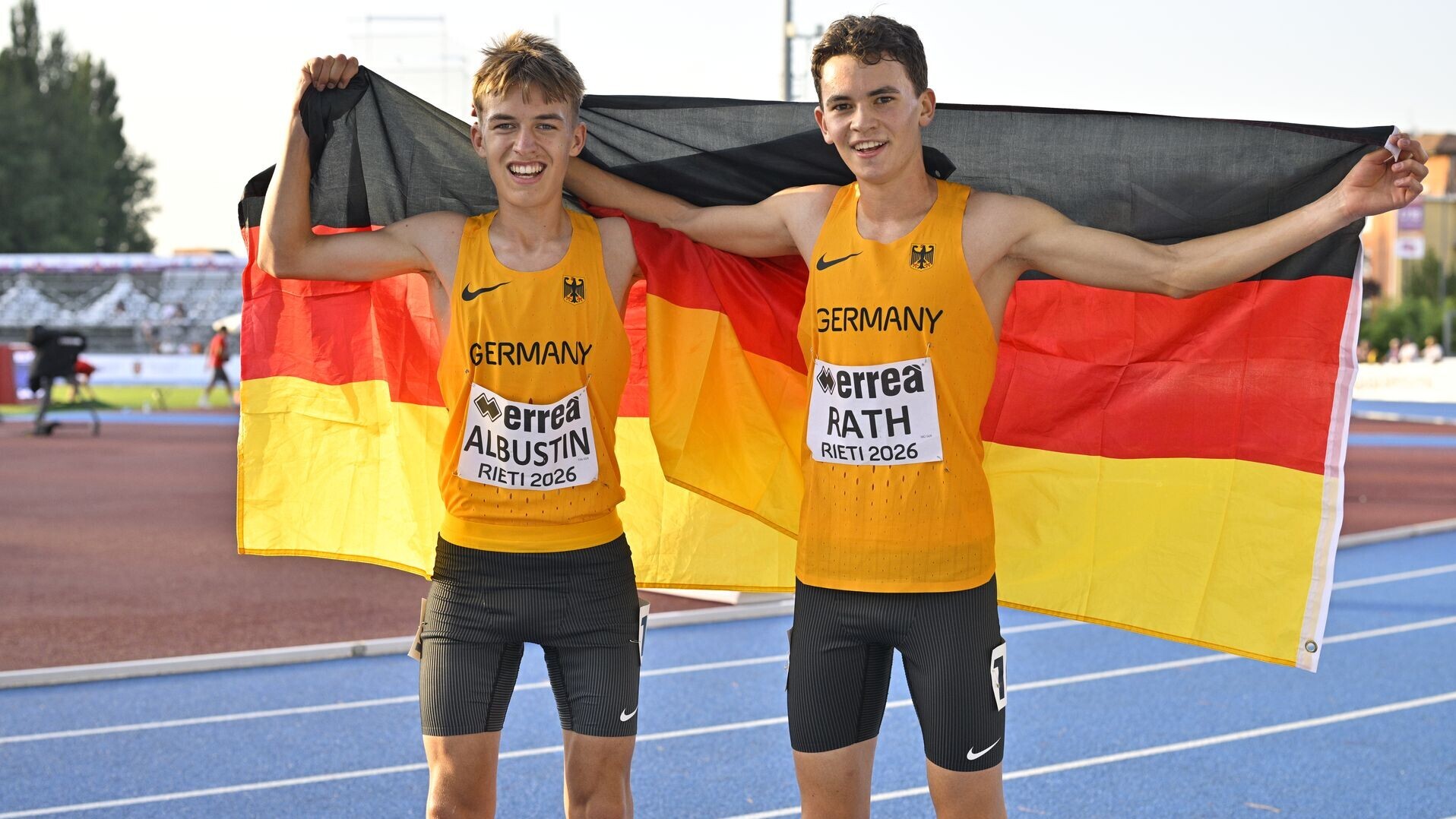 Rieti Tag 1 | Perfekter Auftakt: Maximilian Rath und Jonathan Albustin stürmen aufs Podium