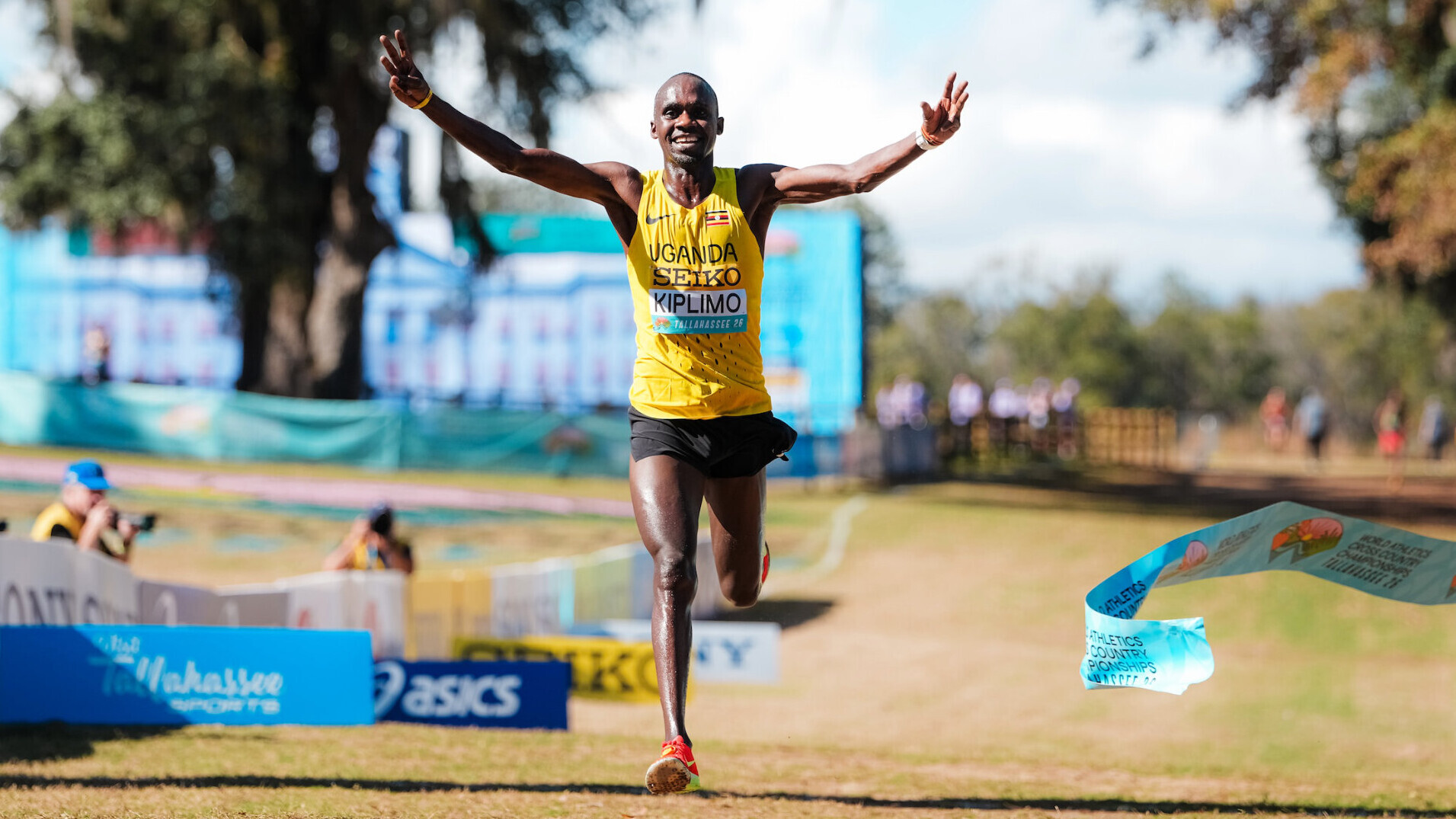 Cross-WM: Jacob Kiplimo läuft zum Hattrick