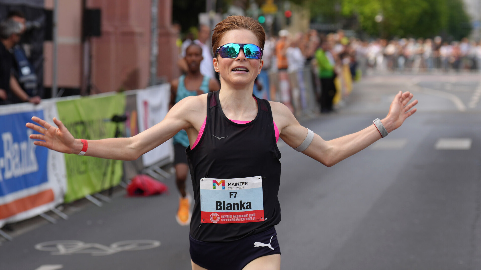 Blanka Dörfel steigert sich auf 68:06 Minuten