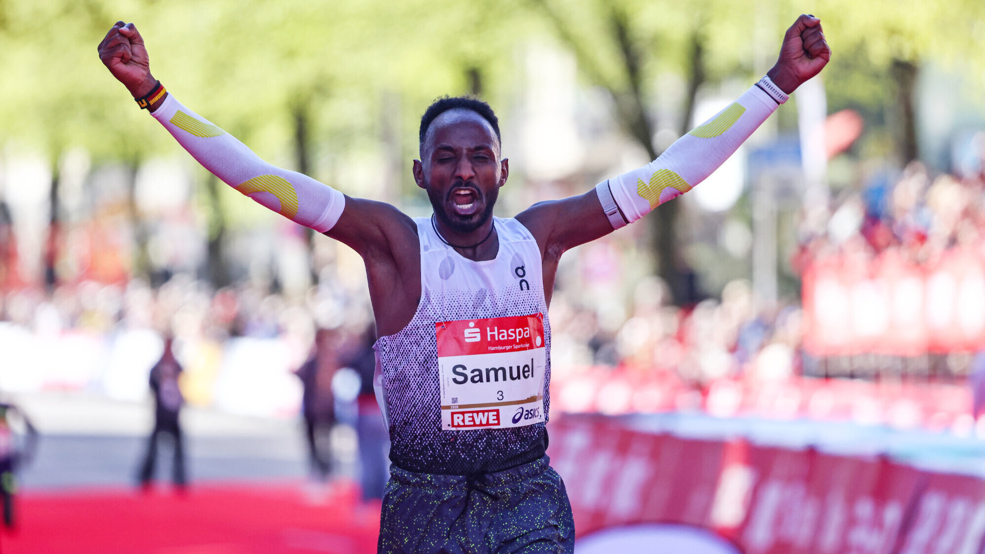 Samuel Fitwi mit Bestzeit Zweiter, gelungenes Debüt von Aaron Bienenfeld