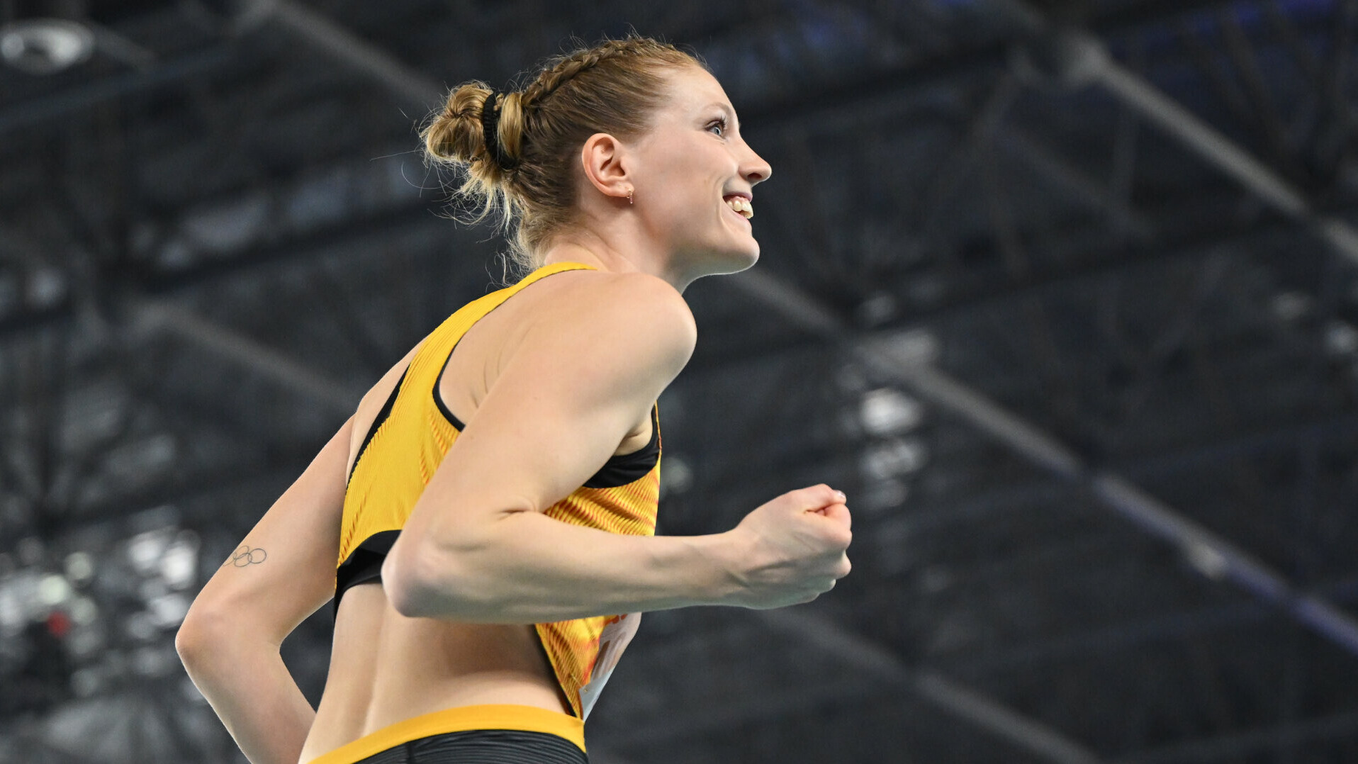 Die deutsche Hochspringerin Imke Onnen jubelt