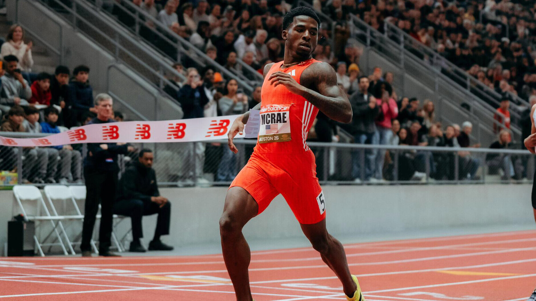 44,52 Sekunden: Khaleb McRae läuft Hallenweltrekord über 400 Meter