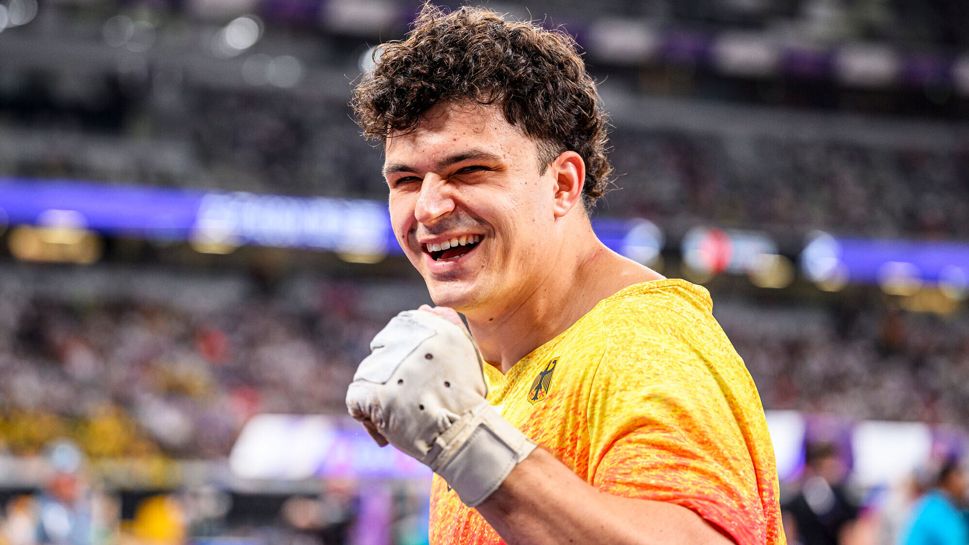 Hammer! Merlin Hummel kommt zum Goldenen Oval