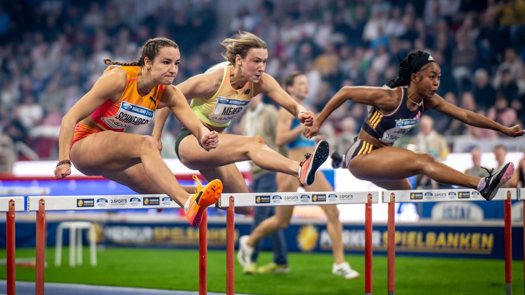 Schnelle Sprints und Mittelstrecken machen Vorgeschmack auf die Hallen-DM