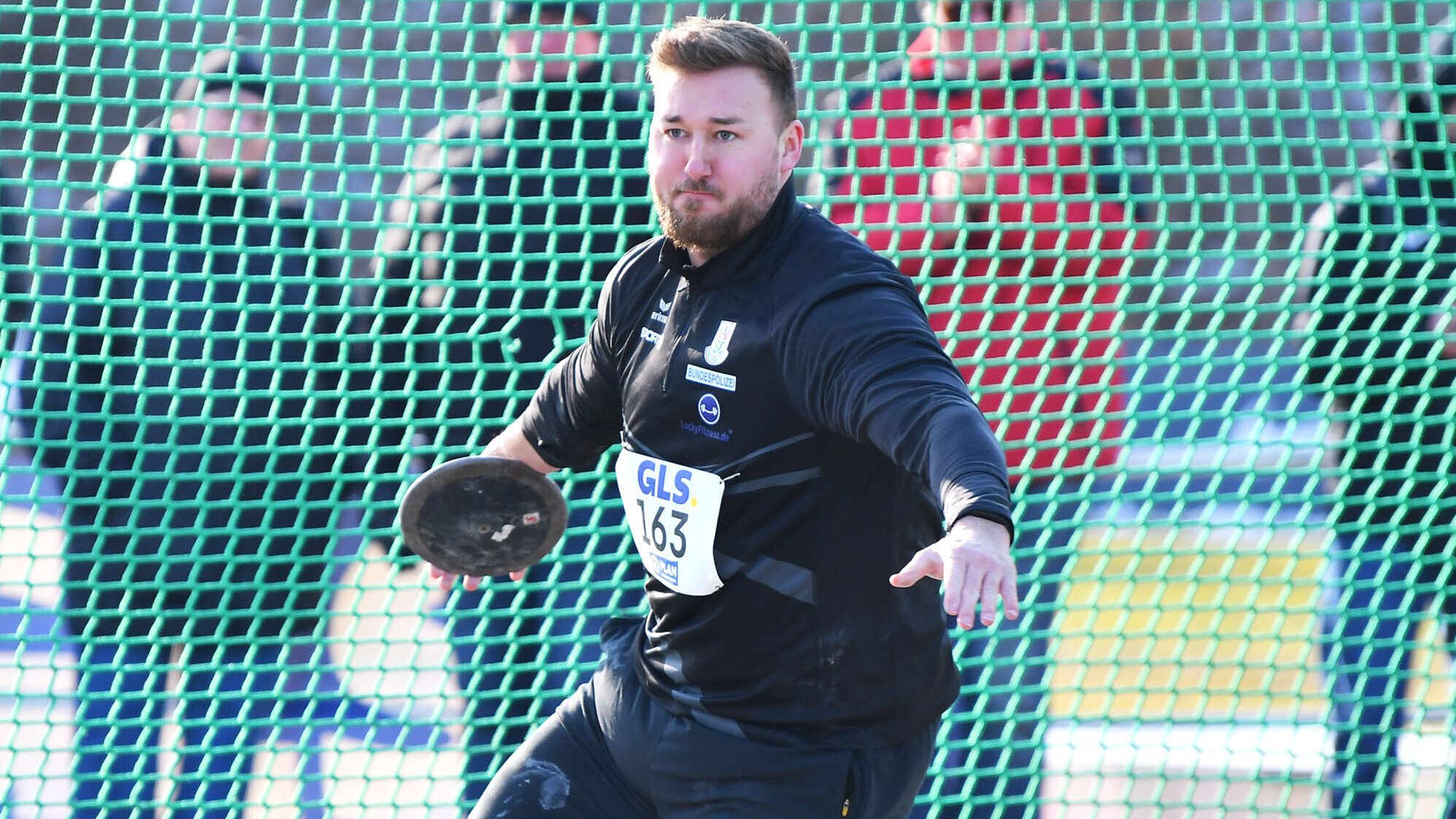 67,78 Meter: Henrik Janssen legt starken Saison-Einstieg hin