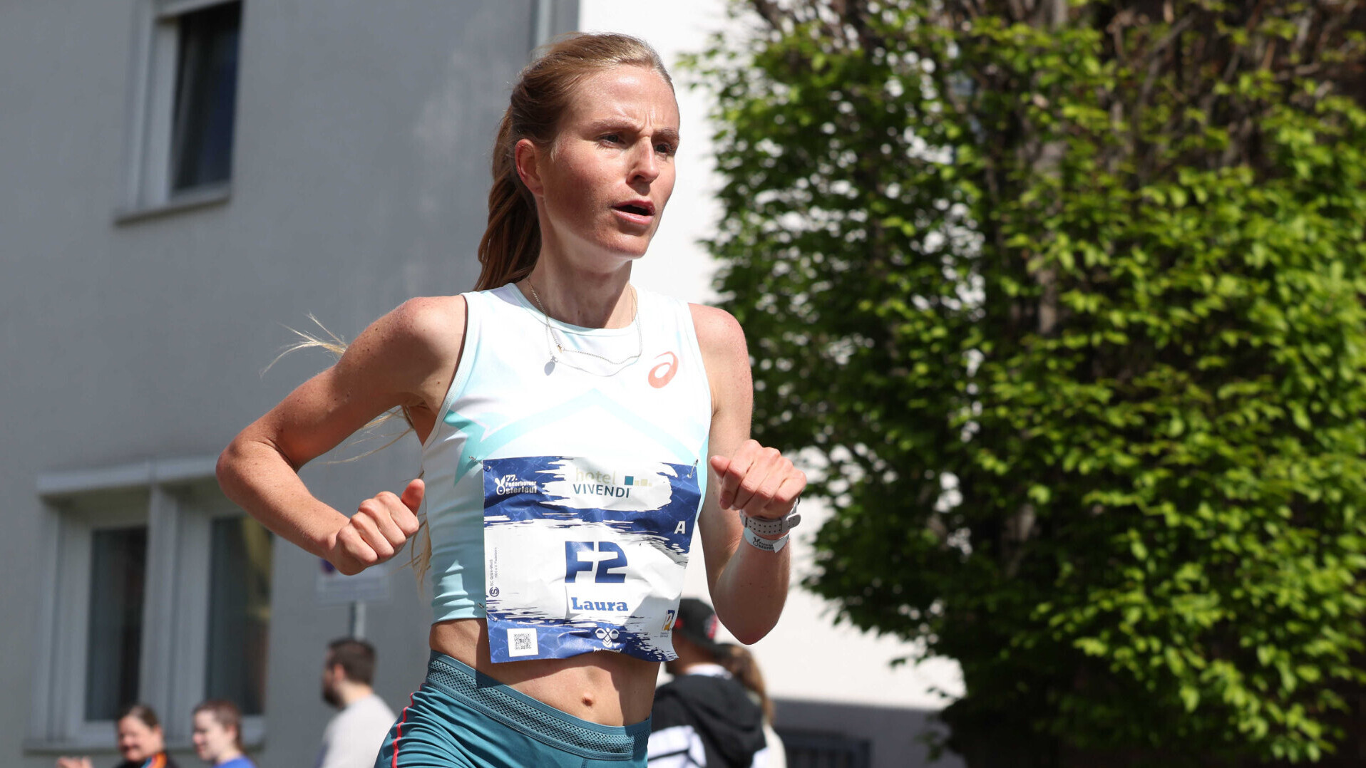 Sebastian Hendel und Laura Hottenrott lassen Halbmarathon-Konkurrenz hinter sich