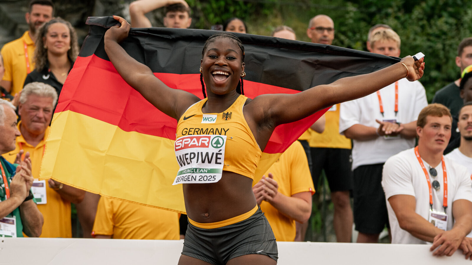 Bergen Tag 4 | Milina Wepiwé packt zum richtigen Zeitpunkt den Bronze-Wurf aus
