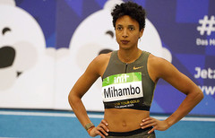 Malaika Mihambo sprintet in Erfurt ins neue Lebensjahr