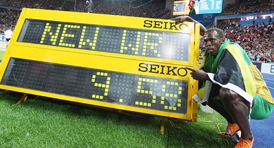 Usain Bolt Sprint : Usain Bolt 100m Berlin 2009 World Record 9 58sec Youtube, He is a world record ho.
