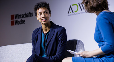 Malaika Mihambo beim Gipfeltreffen der Weltmarktführer ...
