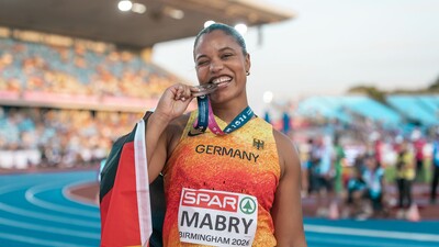 Birmingham Day 1 | Perfect start with silver for Bremm and bronze for ...