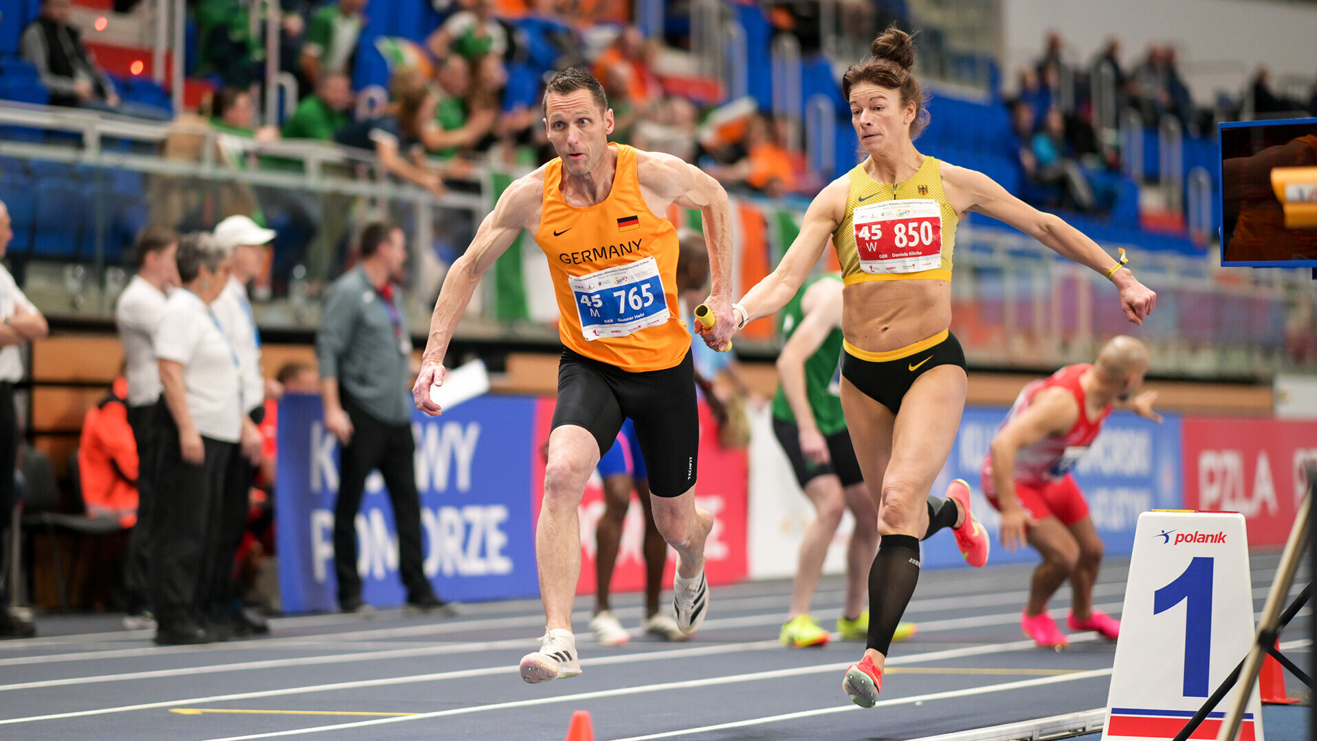 Gunnar Habl und Daniela Kliche beim Wechsel