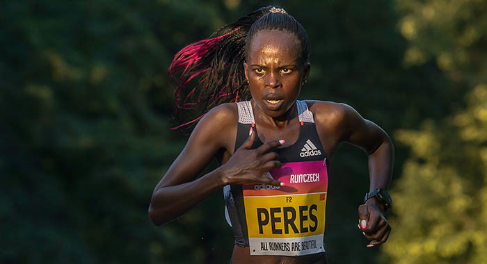 Peres Jepchirchir Bricht Halbmarathon Weltrekord Fur Reine Frauenrennen Leichtathletik De