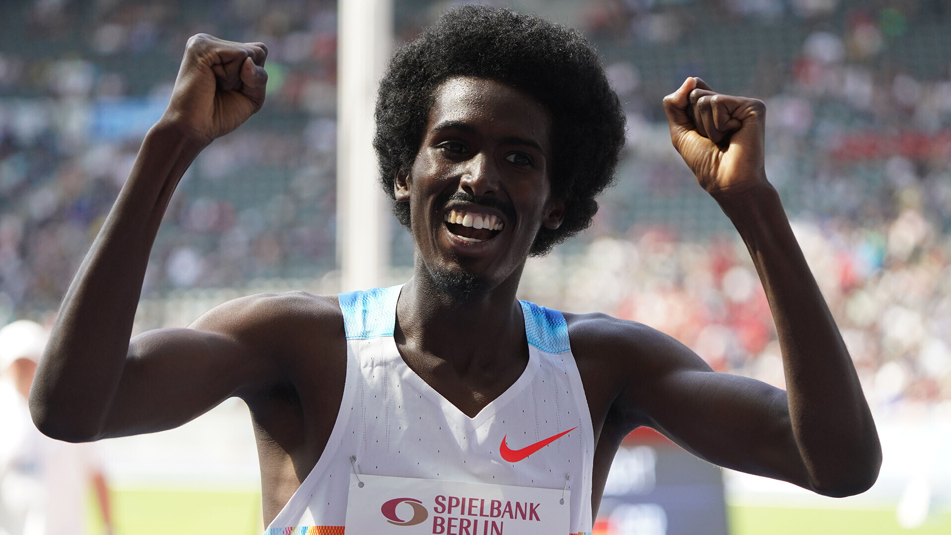 Mohamed Abdilaahi jubelt mit geballten Fäusten