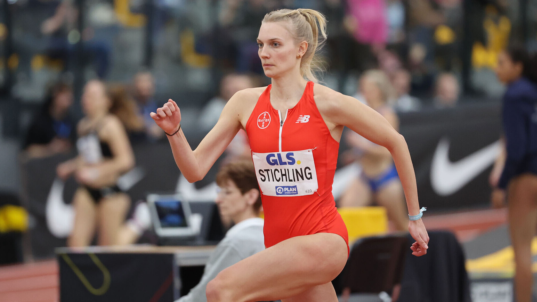 Trotz schlechten Flugwetters: Bianca Stichling meistert 1,89 Meter