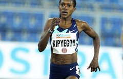 Faith Kipyegon kratzt am Weltrekord