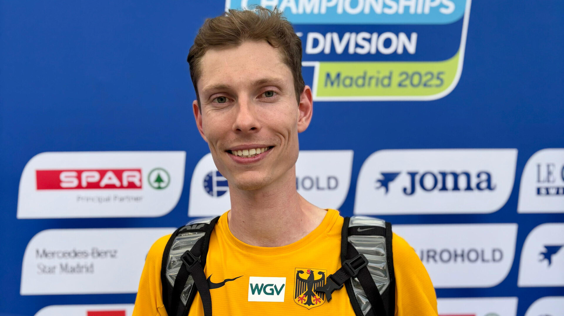 Porträtfoto von Hochspringer Tobias Potye