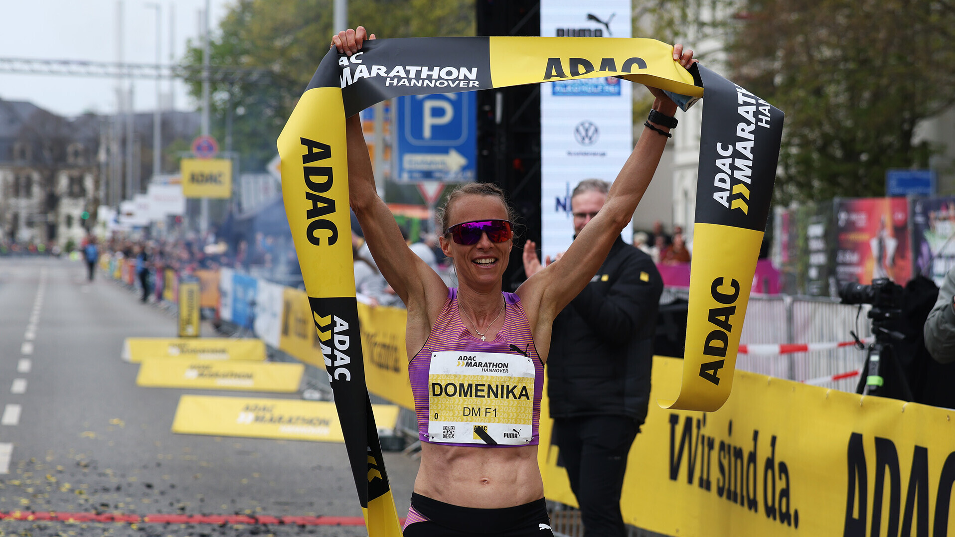 Domenika Mayer überragt mit 2:21:26 Stunden – Tom Thurley jubelt über ersten DM-Titel