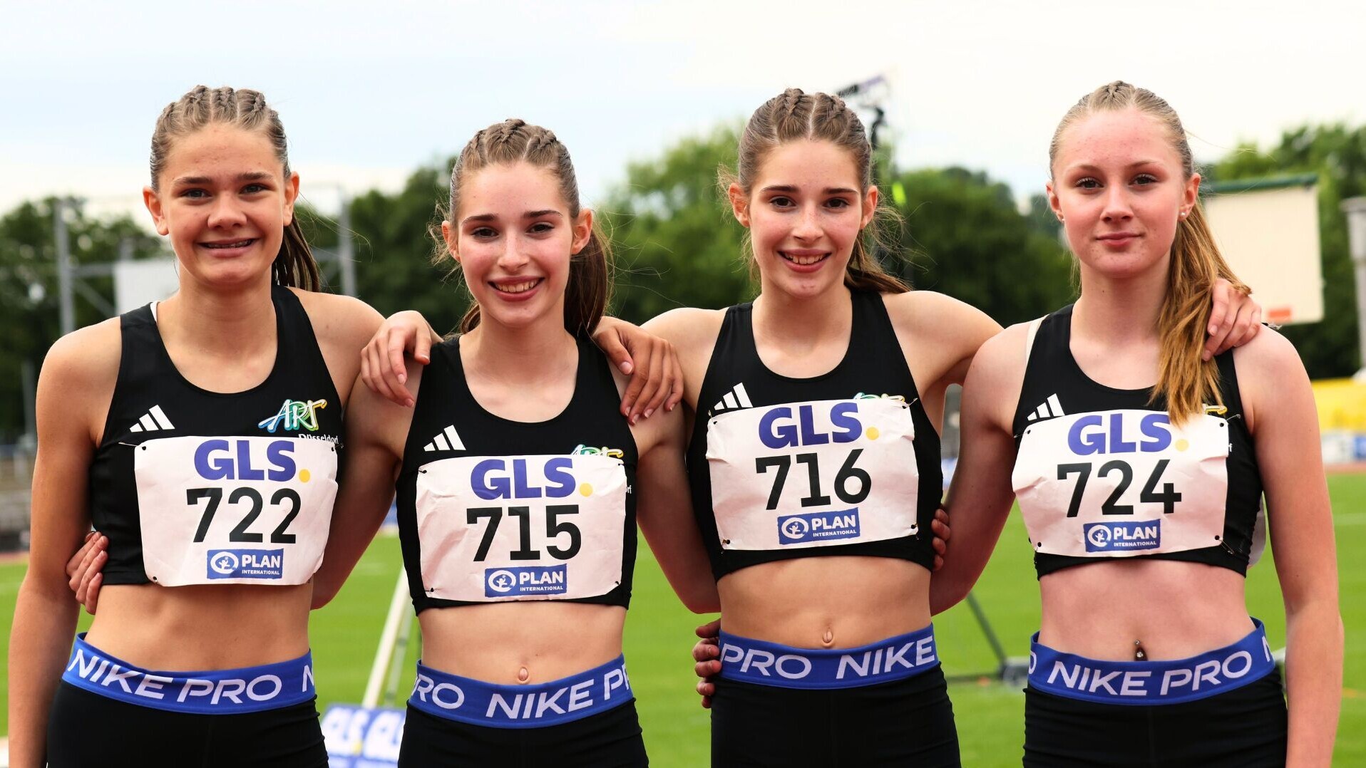 Die 4x100-Meter-Staffel in der Altersklasse W15 vom ART Düsseldorf.