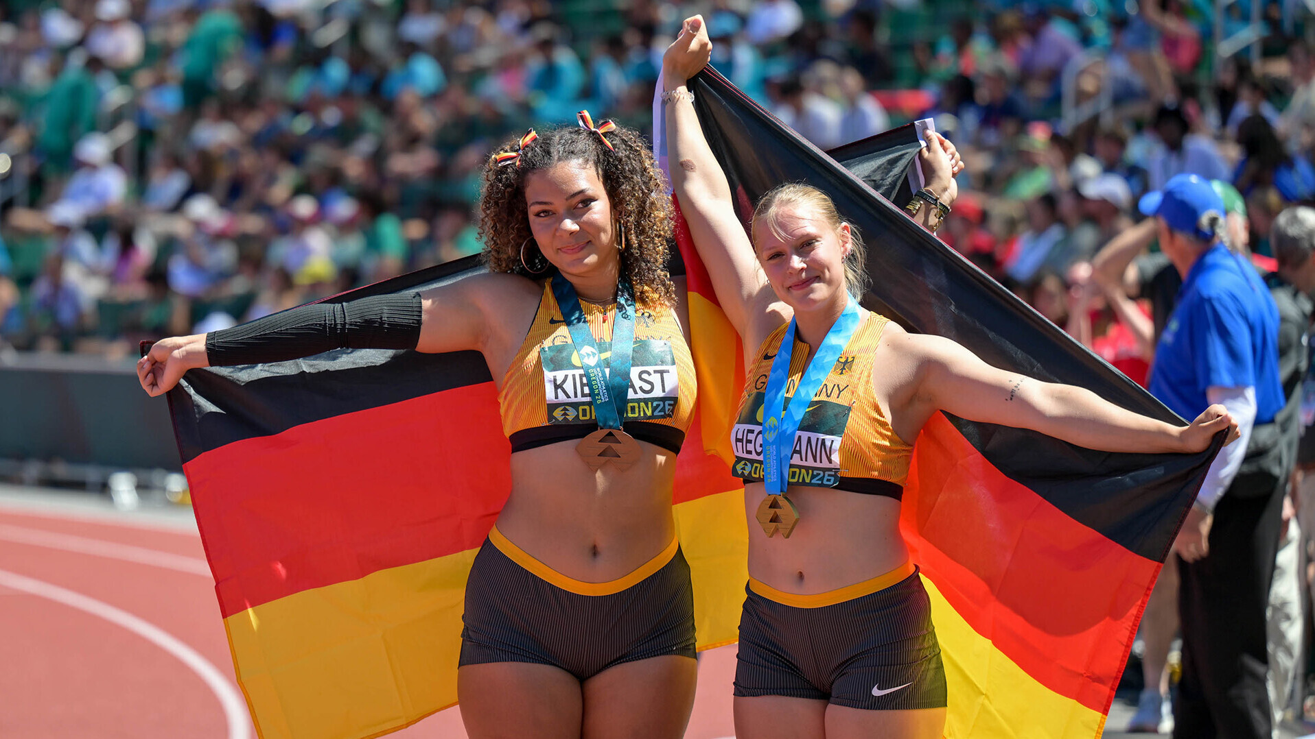Eugene Tag 5 | Gold und Bronze! Clara Hegemann und Nova Kienast räumen ab
