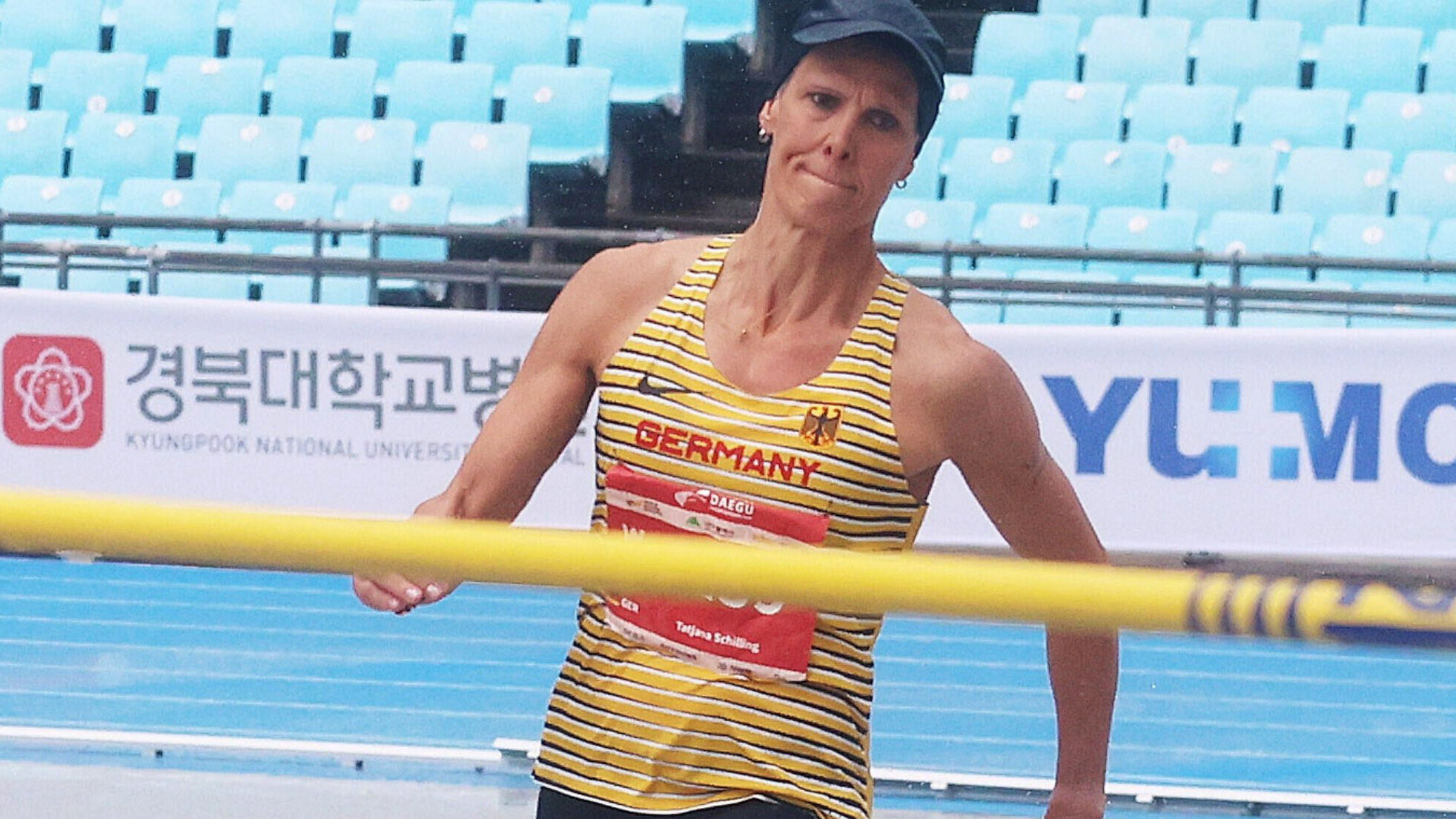 Die deutsche Masters-Leichtathletin Tatjana Schilling beim Hochsprung-Anlauf.