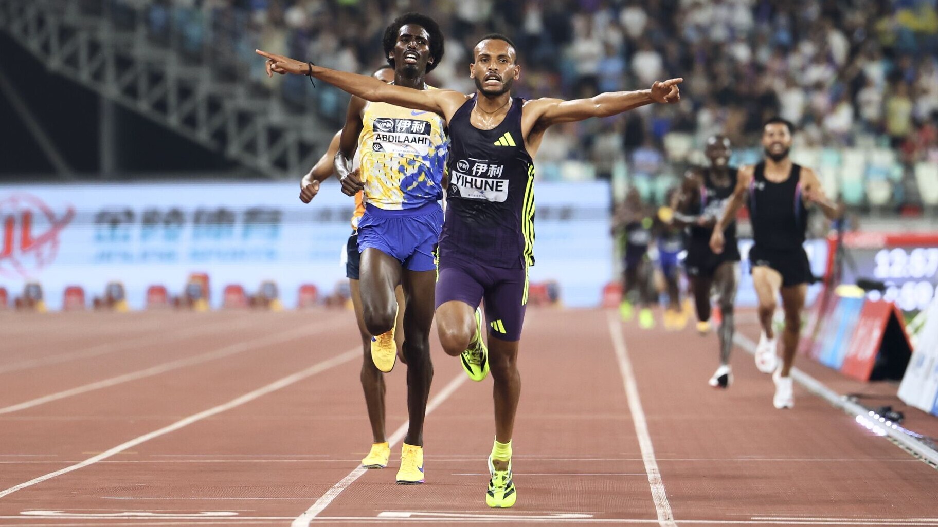 Mohamed Abdilaahi bestätigt als Zweiter seine Top-Form
