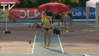 Kristina Gadschiew springt WM-Norm