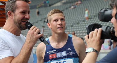 DREISPRUNG MÄNNER Max Heß wieder ausgebremst, Hoffnungsträger in der