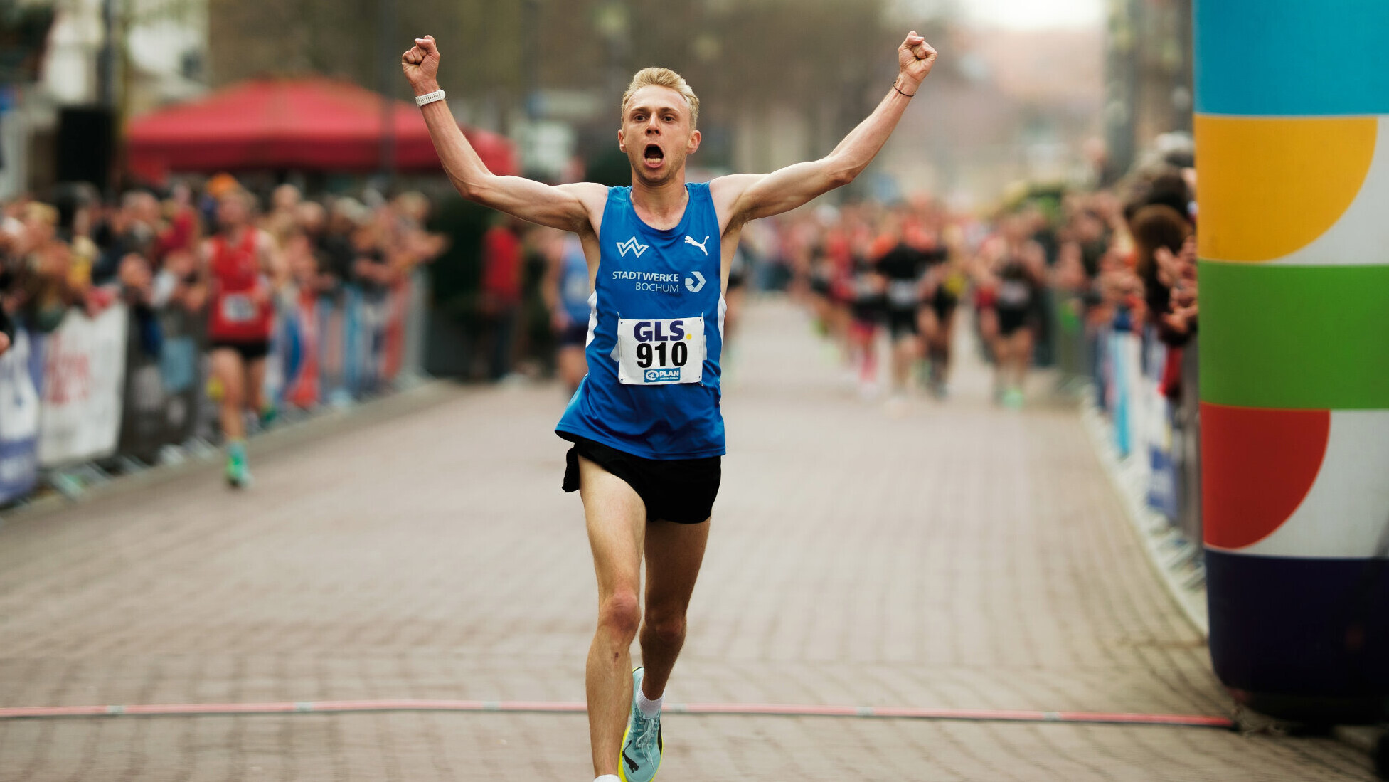 10-Kilometer-DM: Nils Voigt siegt bei Bestzeiten-Festival