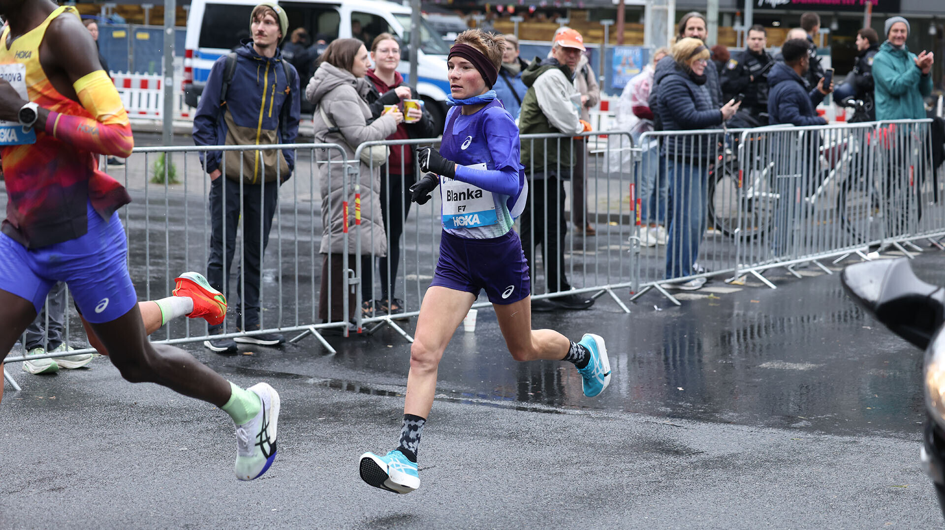 2:20:46 Stunden! Grandioses Marathon-Debüt von Blanka Dörfel