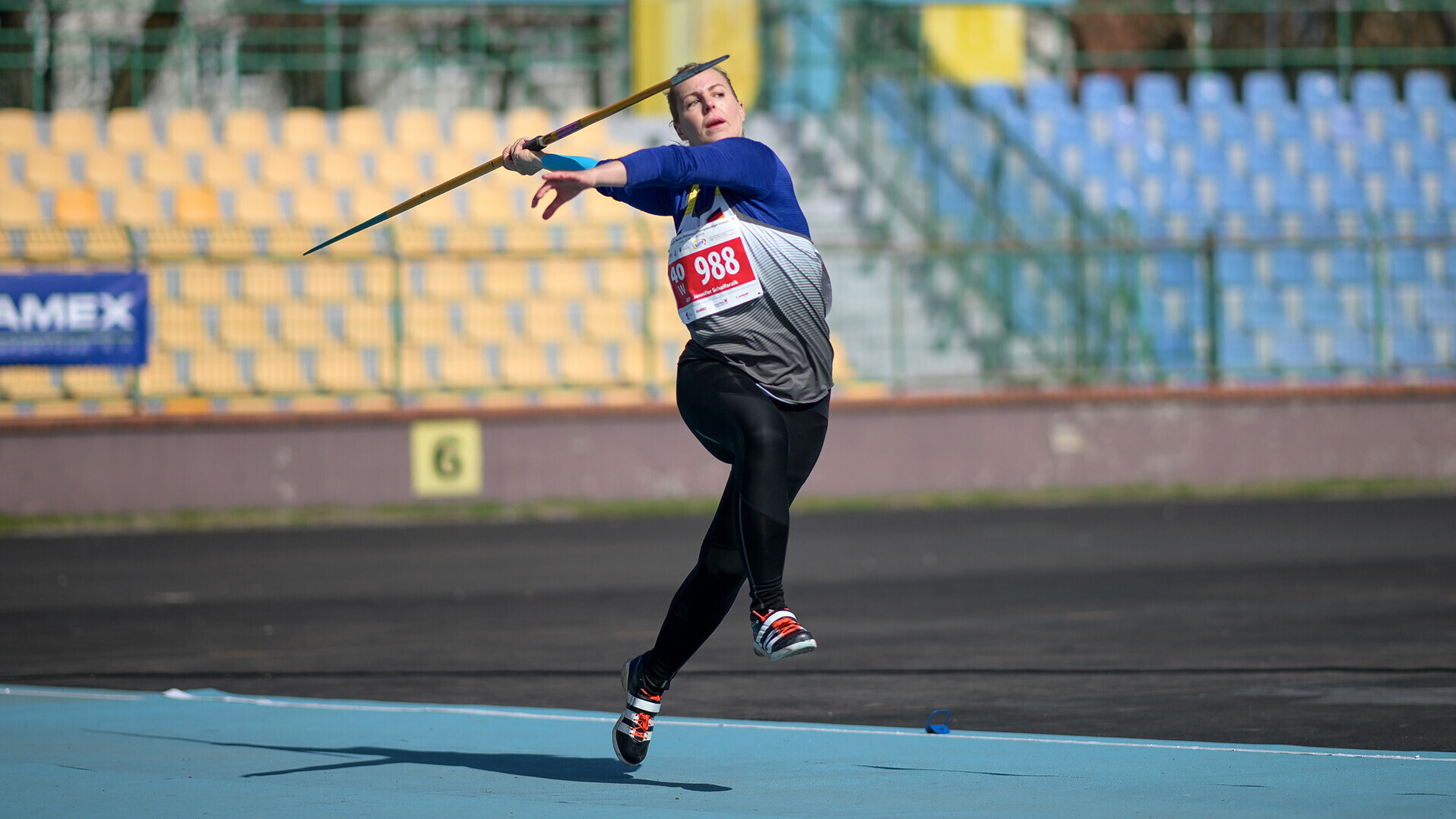 Jennifer Schaffarzik beim Abwurf des Speers