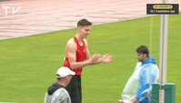 Hendrik Müller muss nicht alle Karten…