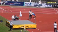 U18-Meister Friedrich Schulze meistert 2,09 Meter