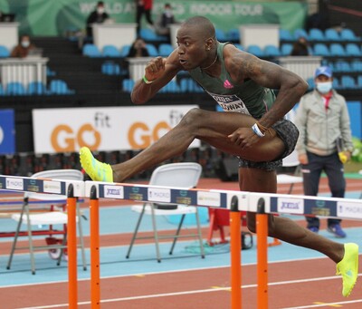 HürdenWeltrekorde im Doppelpack von Holloway und Jones leichtathletik.de