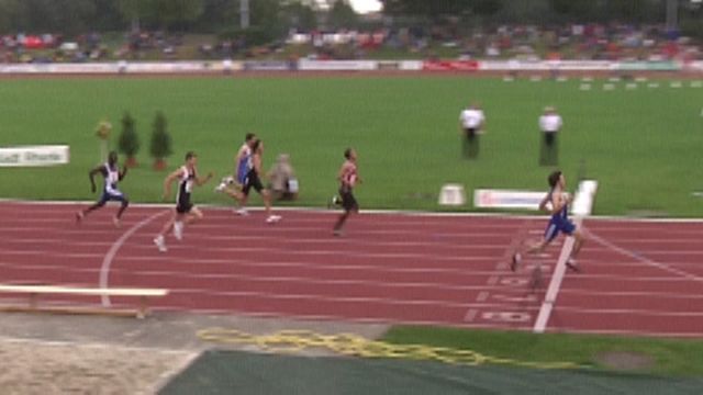 Niklas Zender bestimmt die 400m