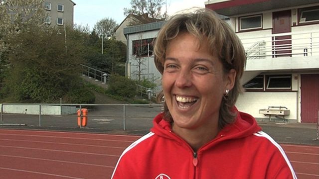 Die großen Fußstapfen der Steffi Nerius