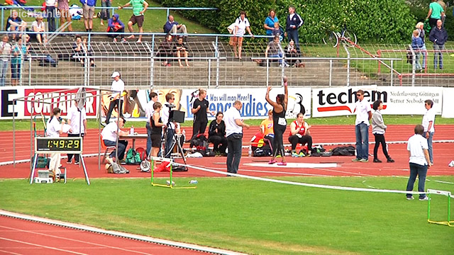 Shanice Craft stößt 17,12 Meter