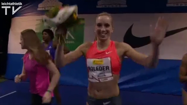 Cindy Roleder feiert Sieg beim ISTAF Indoor