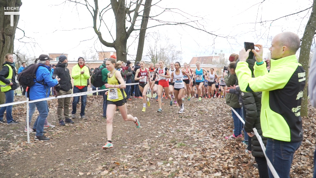 Elena Burkard triumphiert bei den Frauen,…