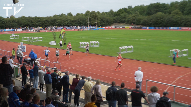 Vincent Herbst dominiert die 300 Meter…